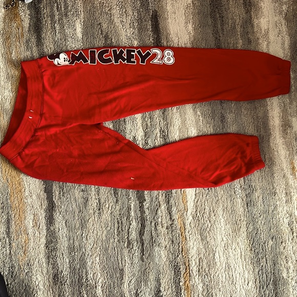 Disney Mickey Mouse Medium 2pc set. Mickey28. - Picture 3 of 3